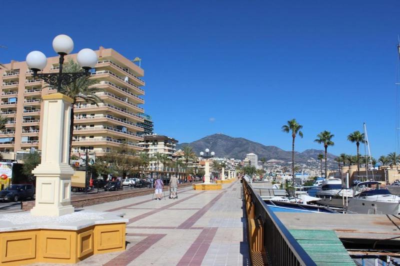 Close to the beach Fuengirola - image 23