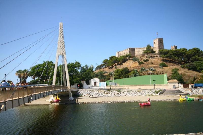 Close to the beach Fuengirola - image 10