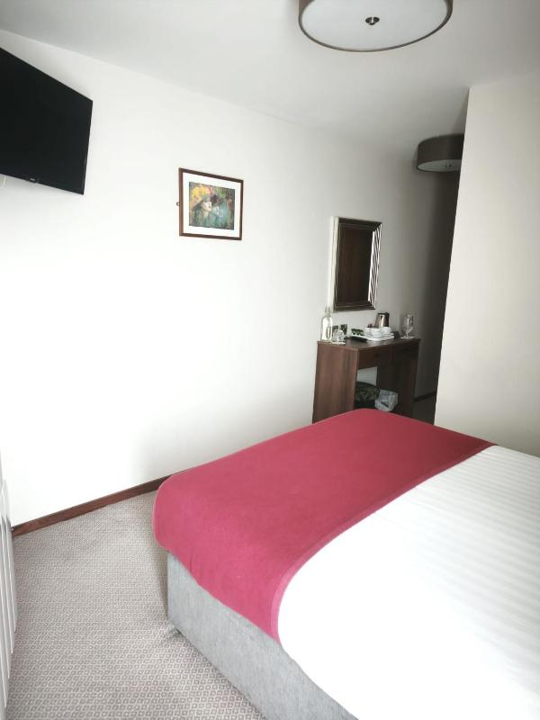 The Draper Rooms - image 2