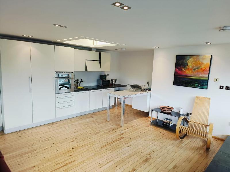 Coventry Home - image 15