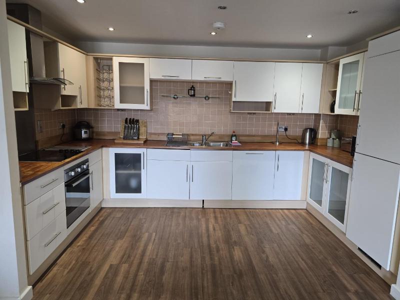 Coventry Home - image 4