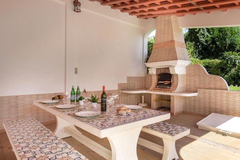 A Fantastic Place for Families Hilton Hotel are and close to amenities - image 21