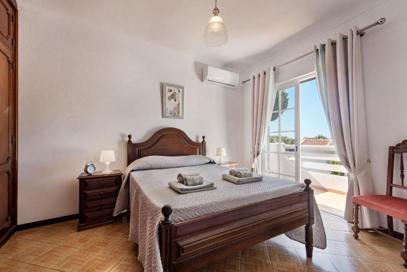 A Fantastic Place for Families Hilton Hotel are and close to amenities - image 16