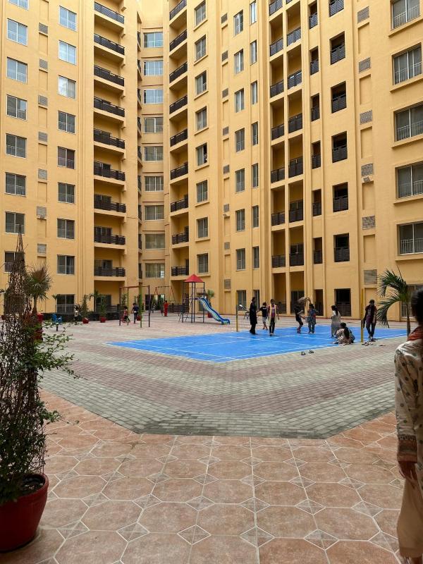 Luxury Studio Apartment - image 13