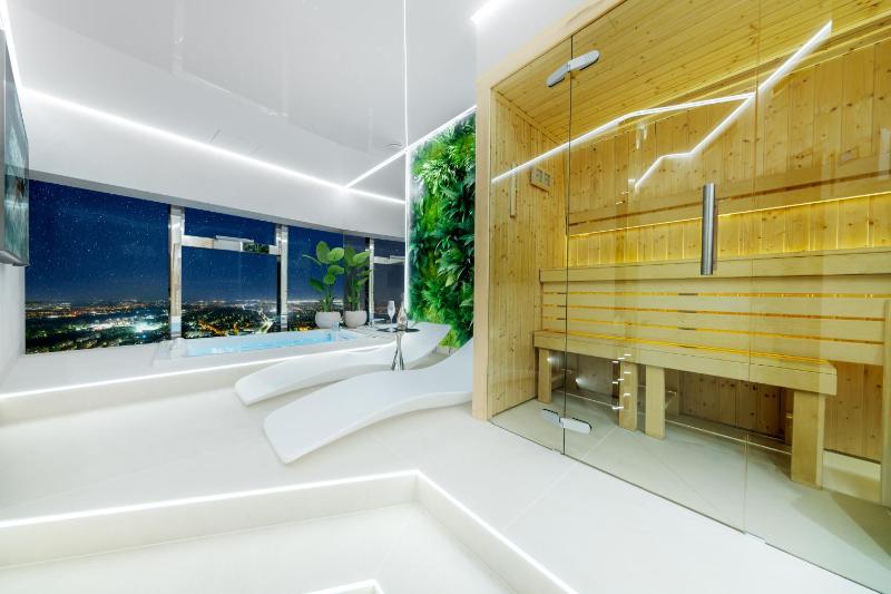 Apartamenty Sky Tower z Jakuzzi Przy Oknie by BQQK - image 40