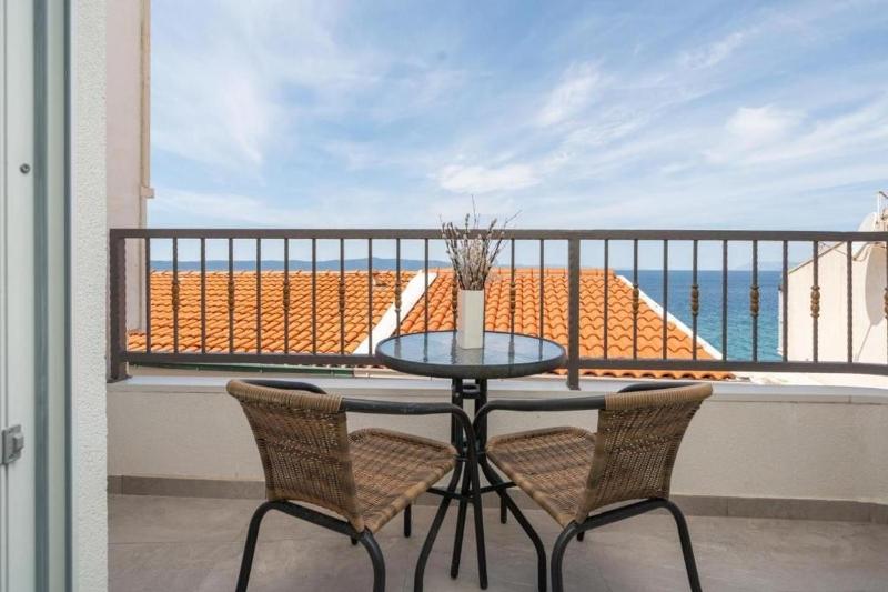 Apartments by the sea Drasnice Makarska - 24891 - image 4