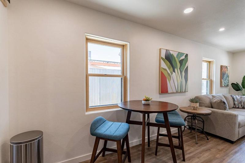 Downtown Bungalow -Duplex - EV Charger - image 49