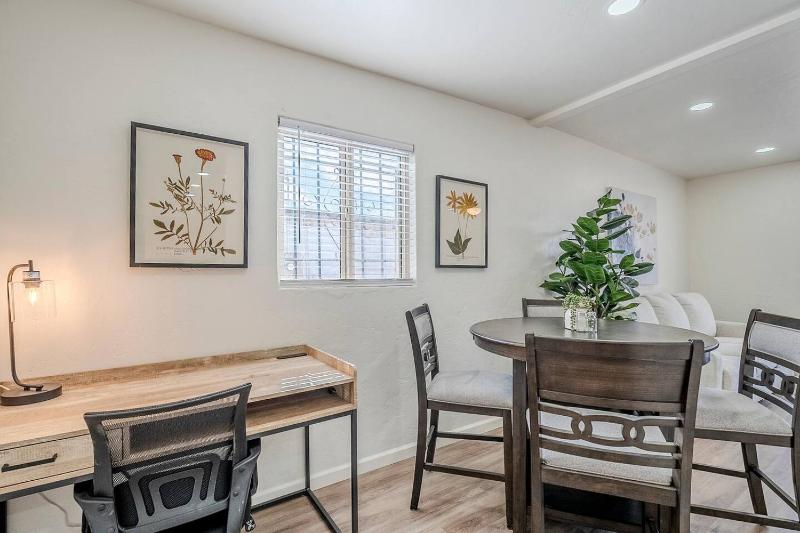 University Duplex by Tucson Renter Properties - image 23