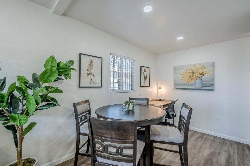 University Duplex by Tucson Renter Properties - image 26