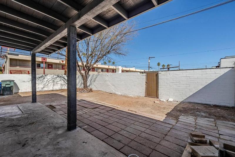 University Duplex by Tucson Renter Properties - image 16