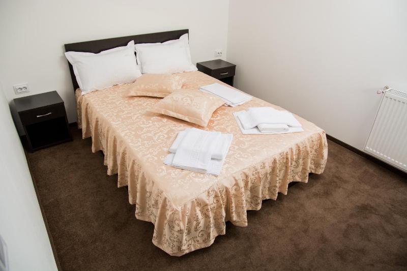 King Room image 3