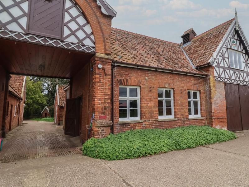 Duchess Cottage - image 34