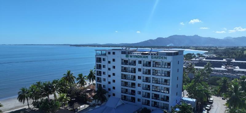 Wyndham Garden Wailoaloa Beach Fiji - image 11