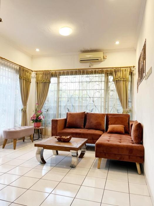 Villa Pesona Merapi With 3 BR - image 14