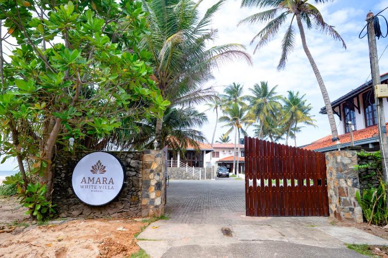 Amara White Villa - image 11