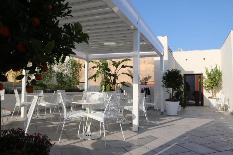 Nesea Bed and Breakfast - image 13