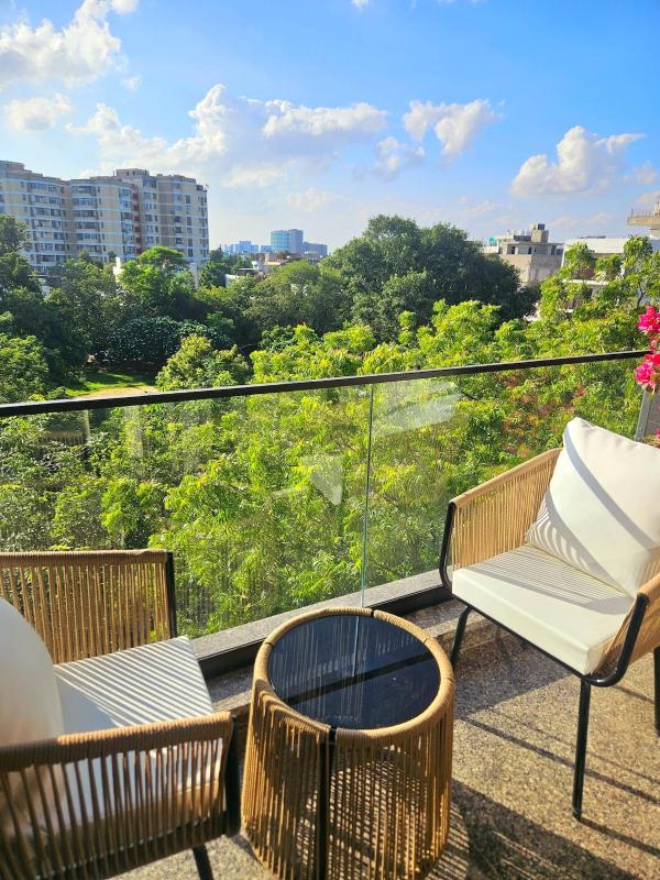 Blissful 3BHK Golf Course Rd by Micasso Homes No Party - image 16