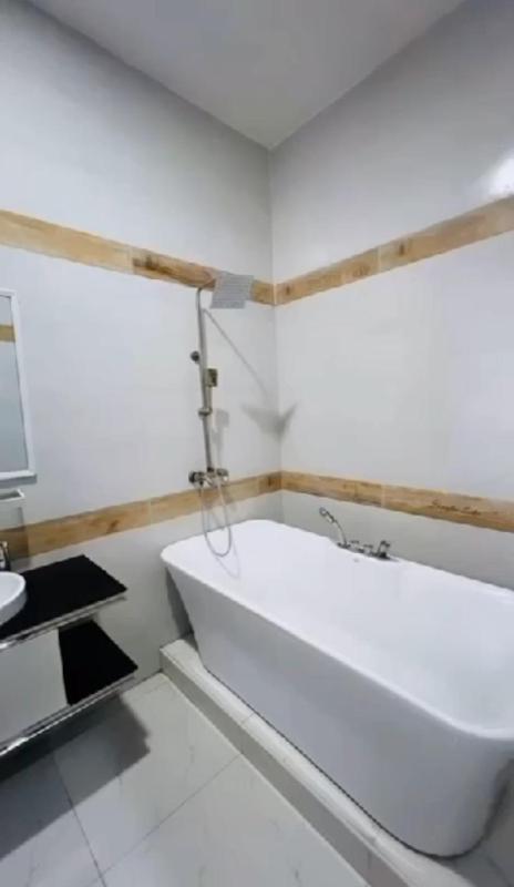 Ginik Suite And Apartments - image 16