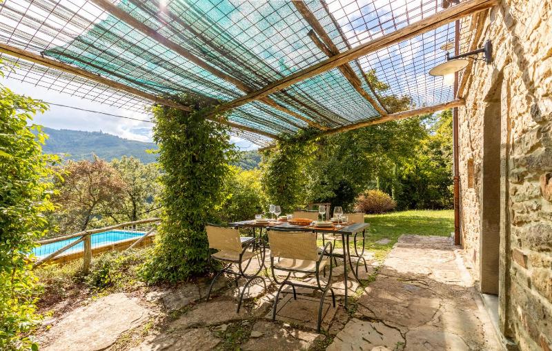Pet Friendly Home In Cortona Ar - image 3