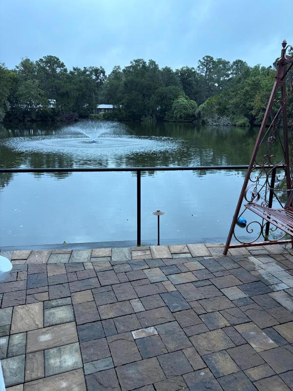 Serenity Lake Cottage - image 21