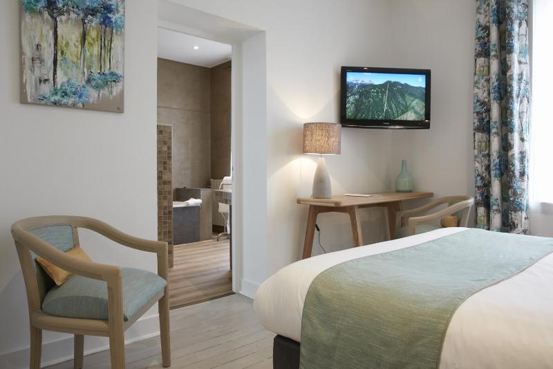Standard Single Room image 4