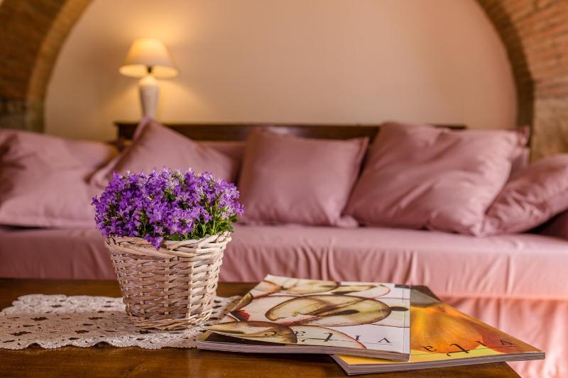 Apartment image 2