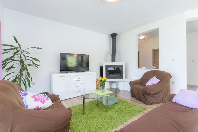 Apartment Elina - image 38