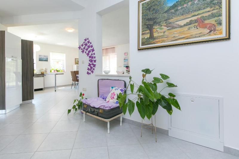 Apartment Elina - image 31