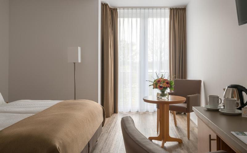 Double Room image 2