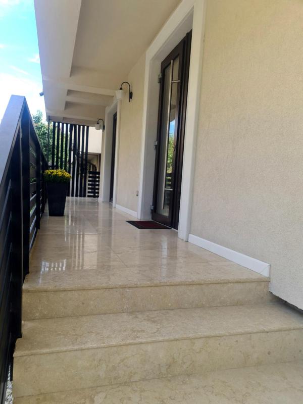 Jolie Boutique Hotel - image 13