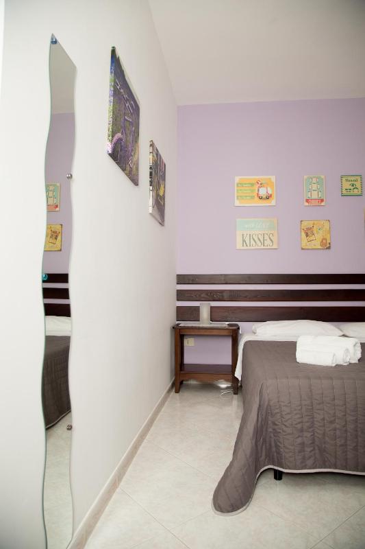 Single Room with Terrace image 4