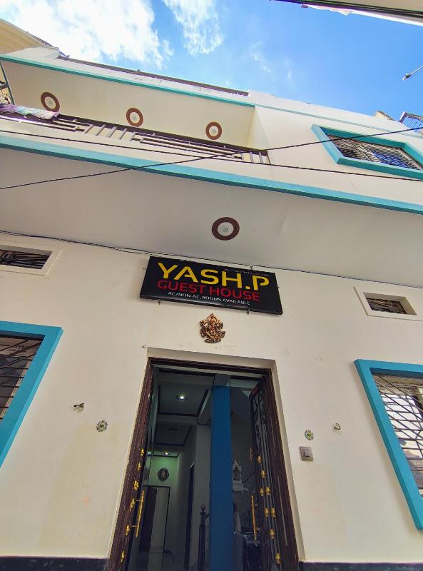 Yash Paying Guest House - image 6