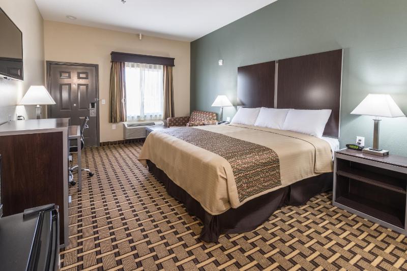 Deluxe King Suite - Disability Access image 4