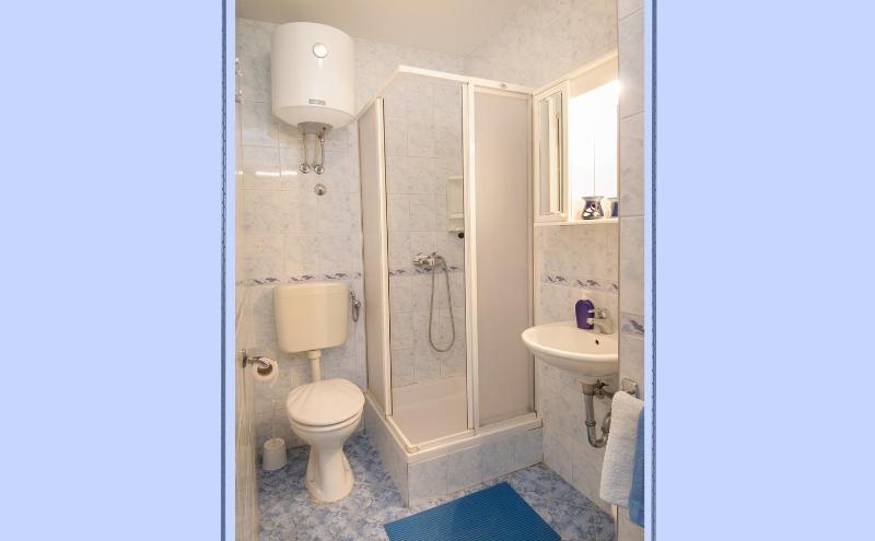 Double Room with Garden View image 2