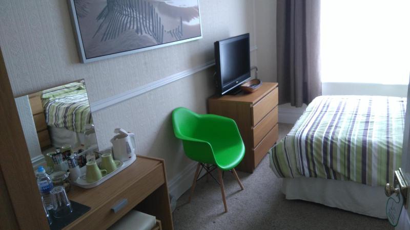 Driftwood B&B Weymouth - image 30