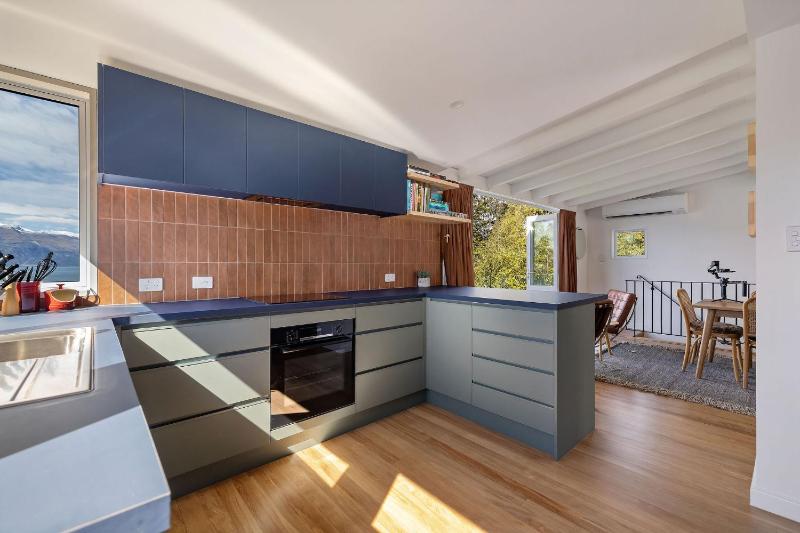 Matau Crest - Luxury Retreat - image 12