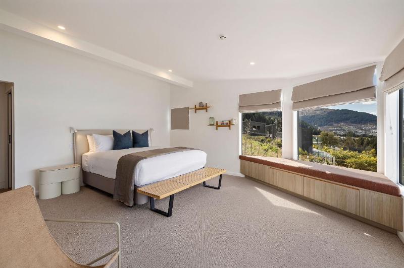 Matau Crest - Luxury Retreat - image 17