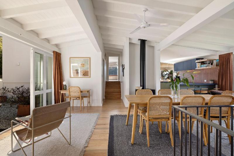 Matau Crest - Luxury Retreat - image 2