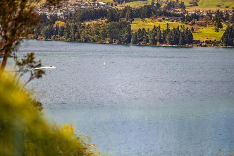 Matau Crest - Luxury Retreat - image 41