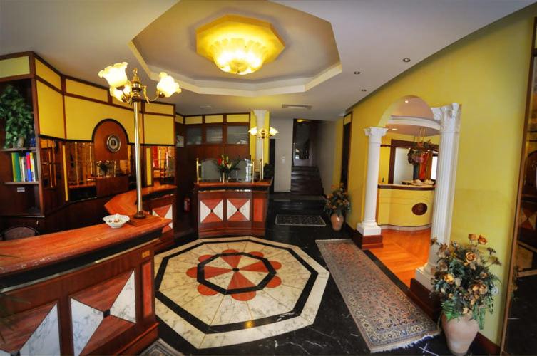 Hotel Regent - In pieno Centro - image 7
