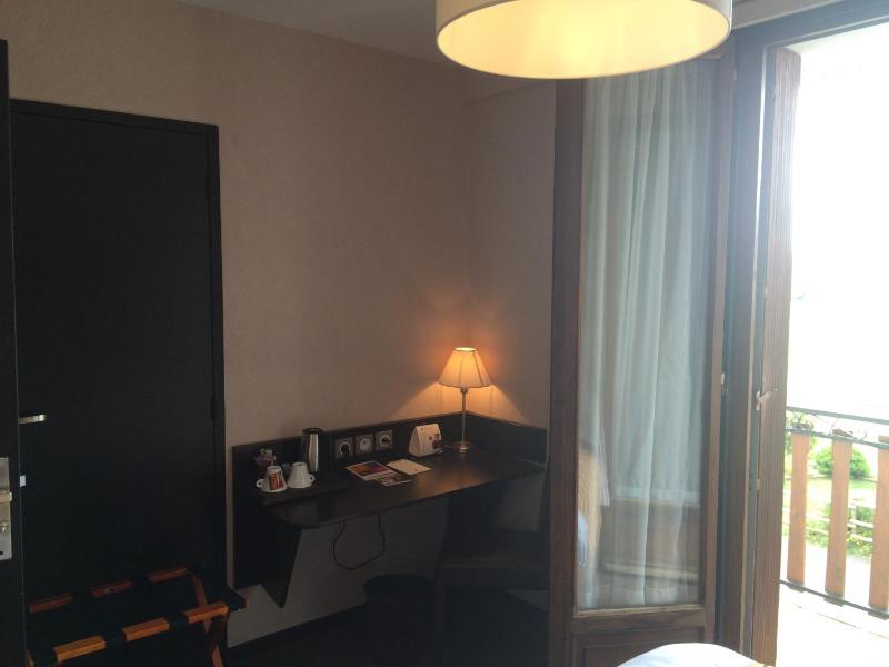 Superior Double Room (2 Adults) image 4