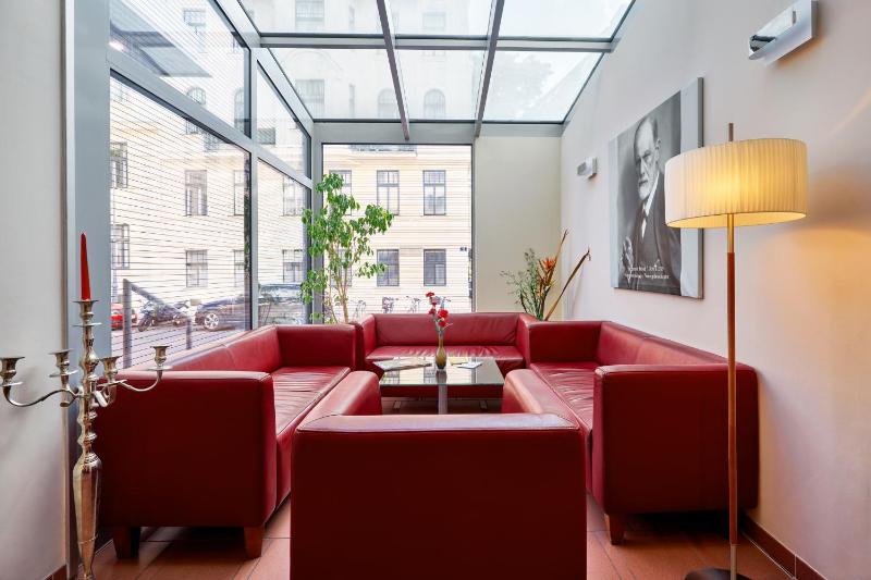 Hotel Strudlhof Vienna - image 11