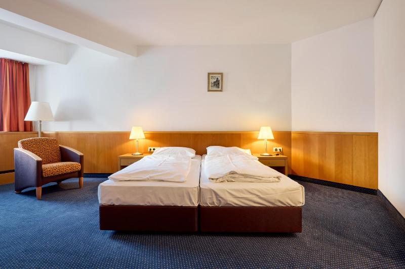 Hotel Strudlhof Vienna - image 7