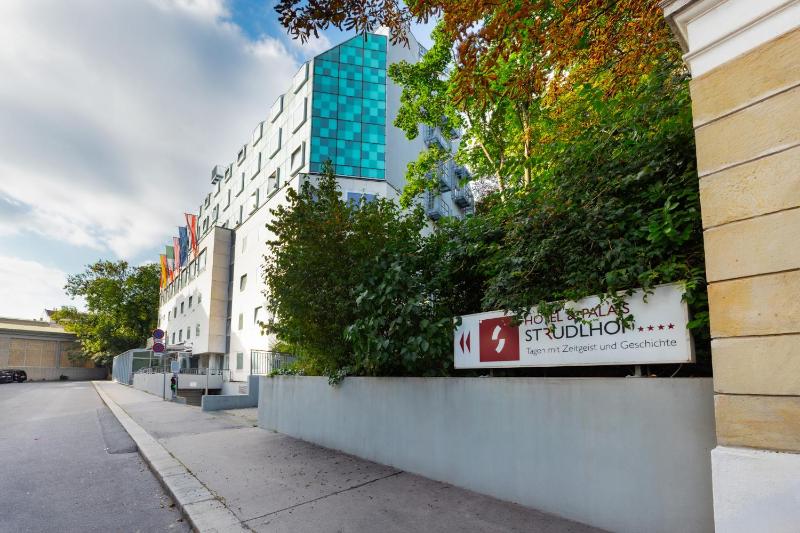 Hotel Strudlhof Vienna - image 15