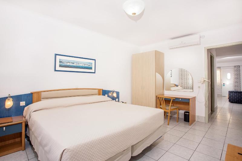 Kosta Palace - image 44