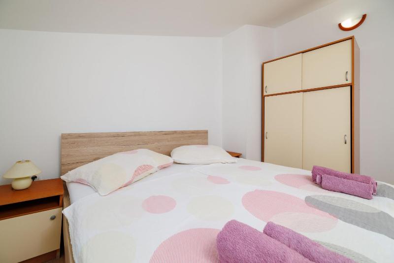 Apartments Anica J - image 6