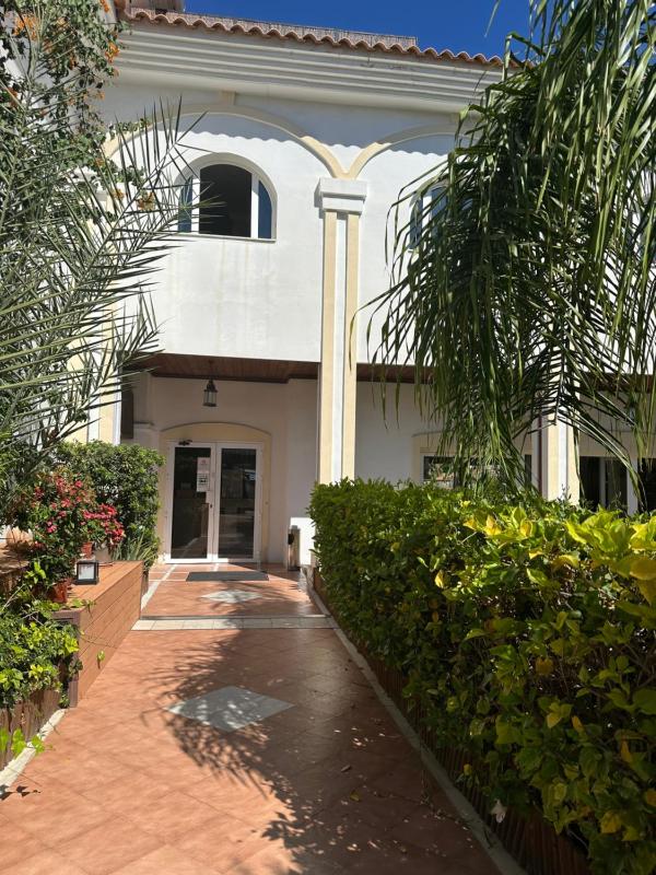 La Luna Blanca - image 37