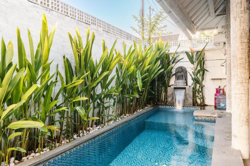 Villa Helenia Canggu Private Pool Fast Wifi 4 min to FINNS - image 39