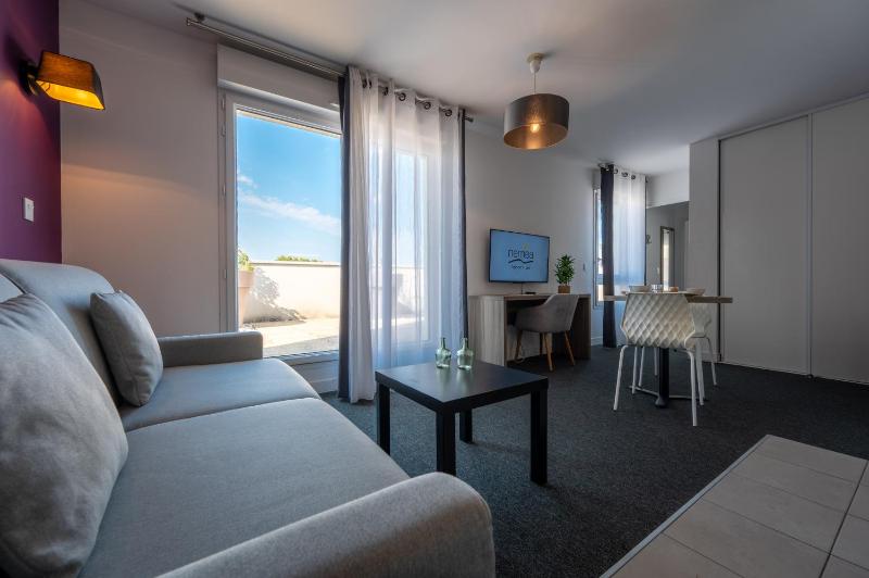 Nemea Appart Hotel Quai Victor Tours Centre - image 22