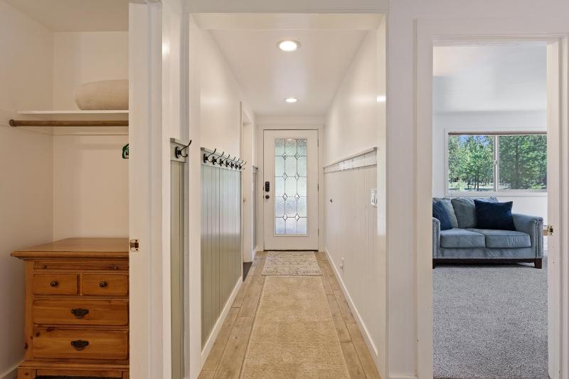 2 Landrise Home with Bikes to Use - image 10